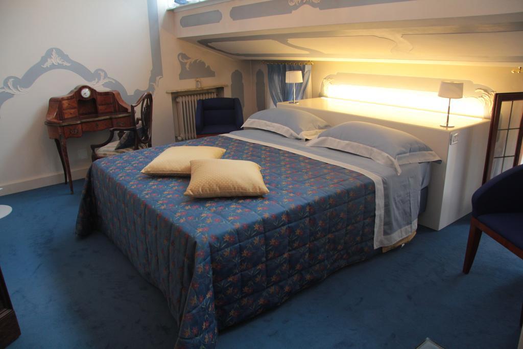 Domus Dotti V Guest House Treviso Zimmer foto