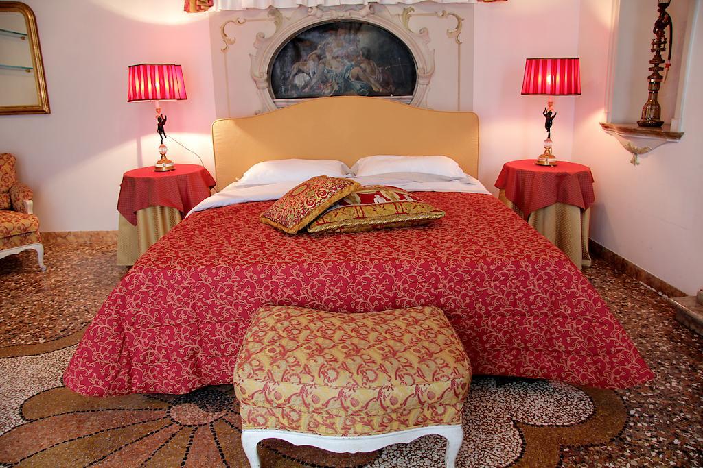 Domus Dotti V Guest House Treviso Zimmer foto