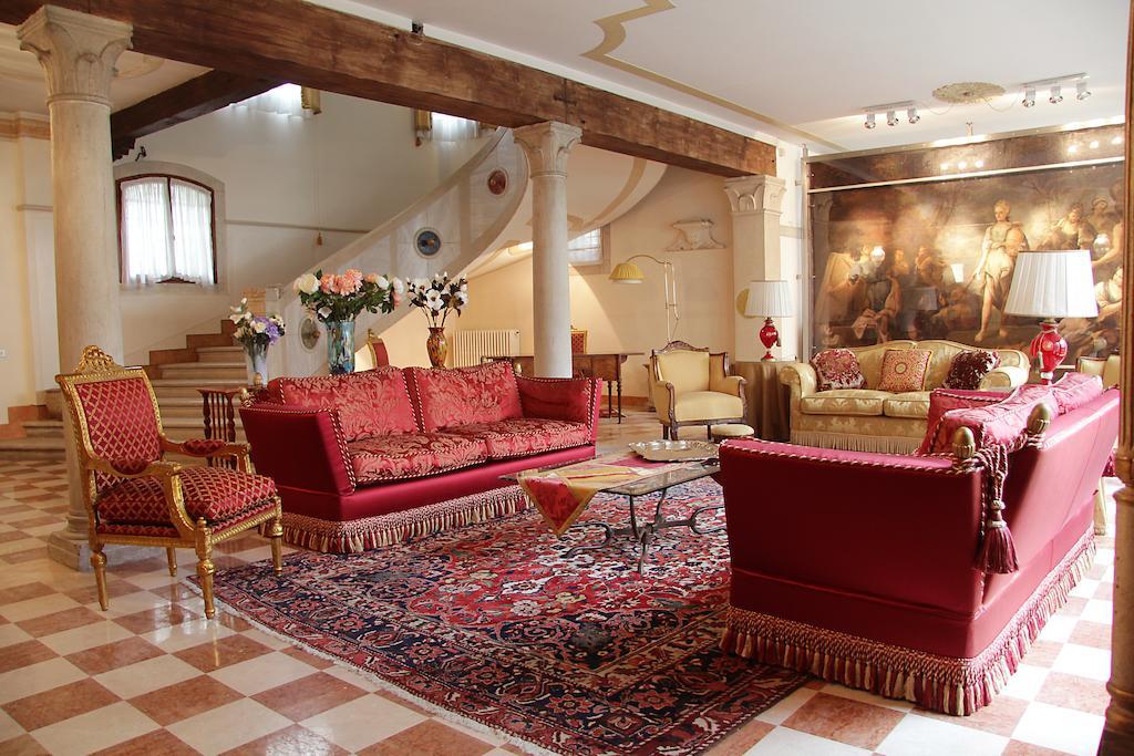 Domus Dotti V Guest House Treviso Exterior foto