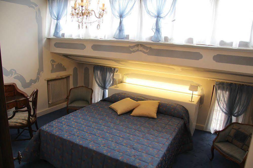 Domus Dotti V Guest House Treviso Exterior foto