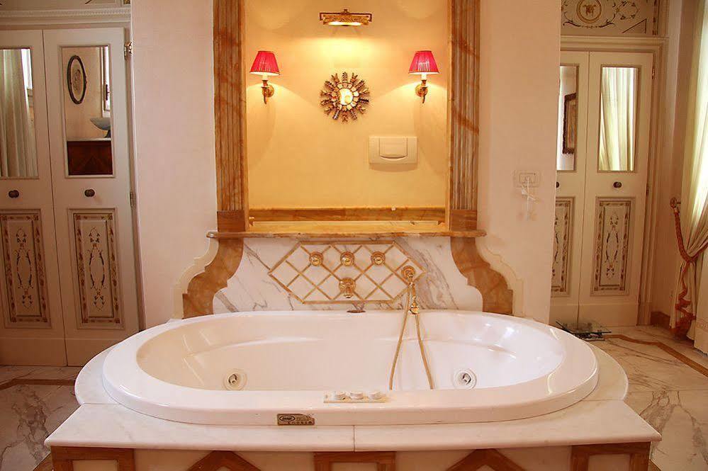 Domus Dotti V Guest House Treviso Exterior foto